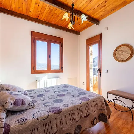 La Jirola - El Mirador Country house *