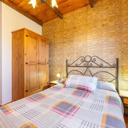 La Jirola - El Mirador Country house *